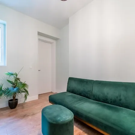 Cozy And Quiet 1br - Intendente | By Airnest Apartament *