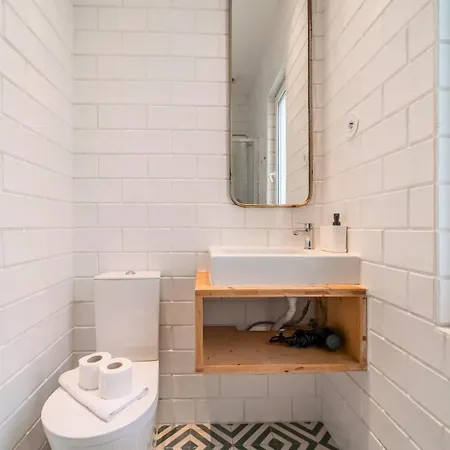 Cozy And Quiet 1br - Intendente | By Airnest Lizbona