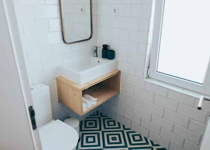 Cozy And Quiet 1br - Intendente | By Airnest 아파트 *